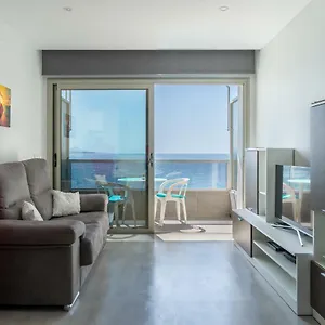 Frontline With Blue Views , Las Palmas de Gran Canaria Spagna